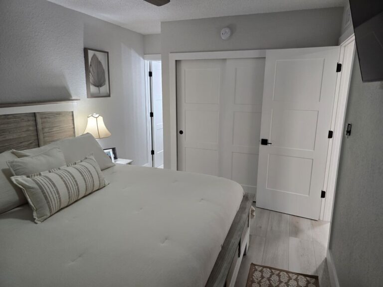 Kitchen countertops and appliances - 2BR vacation rental