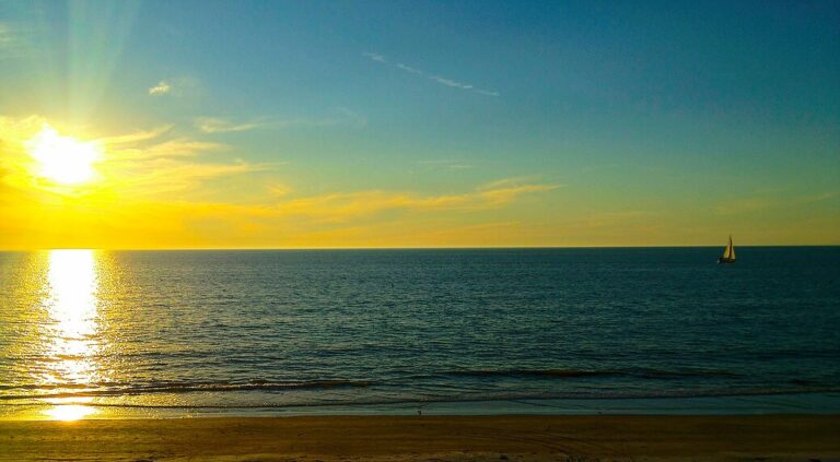 Pool and outdoor seating Fifty Gulfside