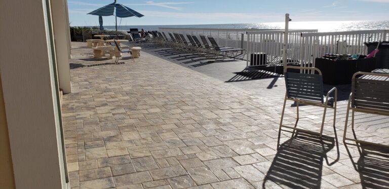 Indian Rocks Beach boardwalk and Gulf views