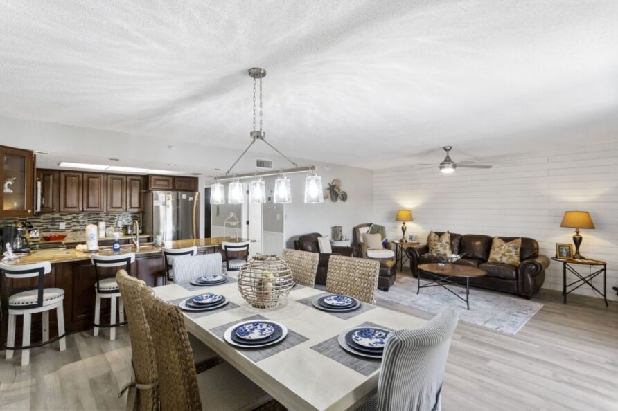 FGS107 condo bedroom natural lighting