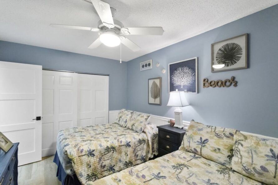 Guest bathroom - beachfront condo Unit 107